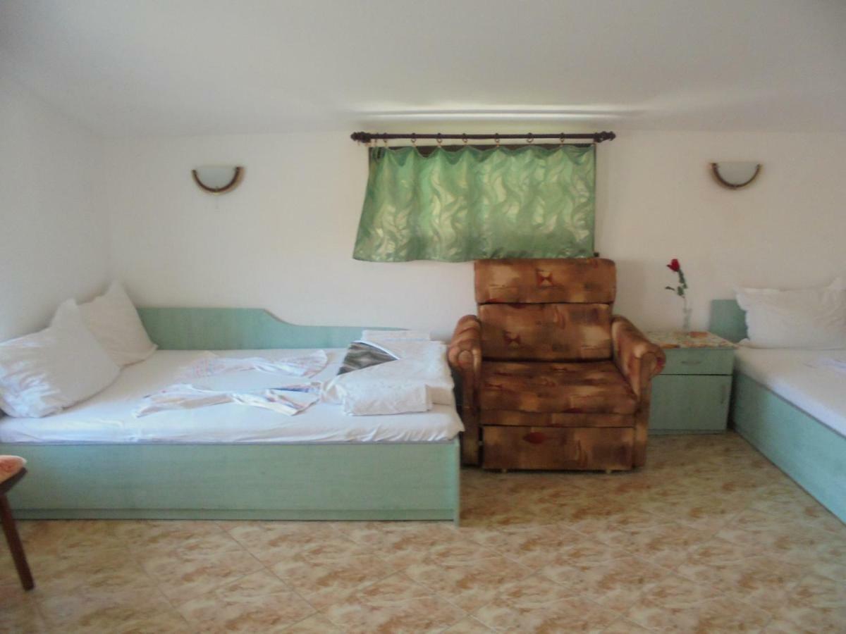 Две Сестри Lozenets Bagian luar foto